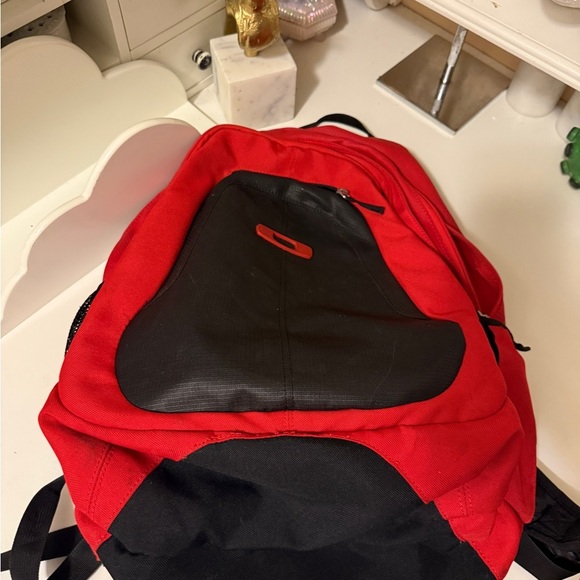 Oakley Base Load Backpack 
. - Picture 10 of 16